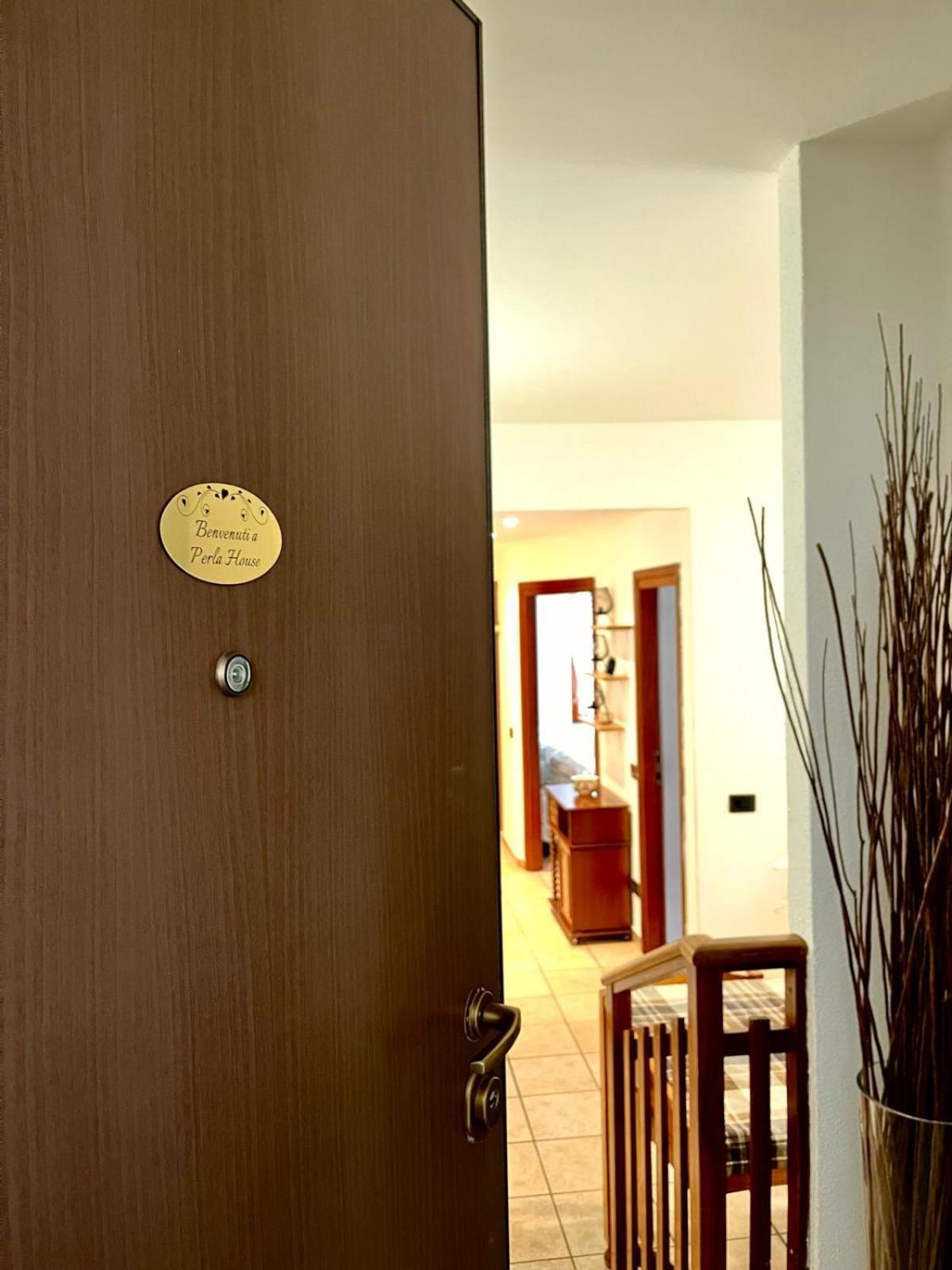 Apartamento Perla House Abbadia Lariana Exterior foto