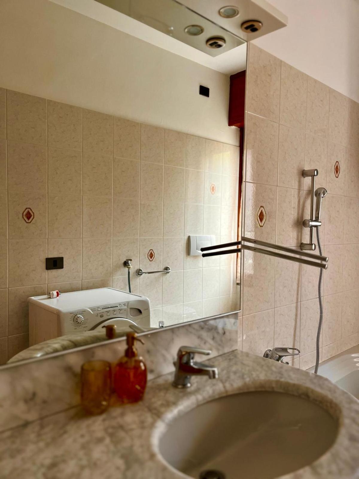 Apartamento Perla House Abbadia Lariana Exterior foto